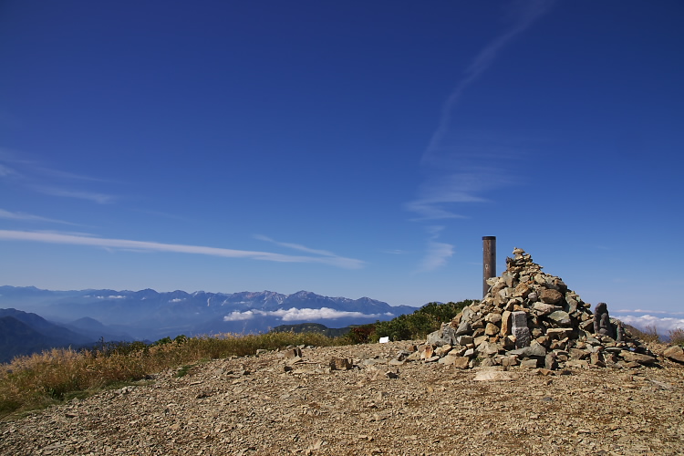 IMGP6164.jpg - 火打山山頂