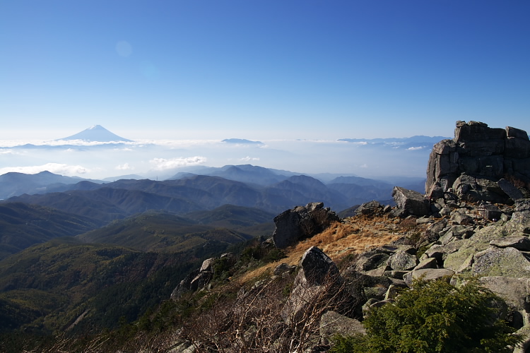 IMGP7114.jpg - 金峰山にて