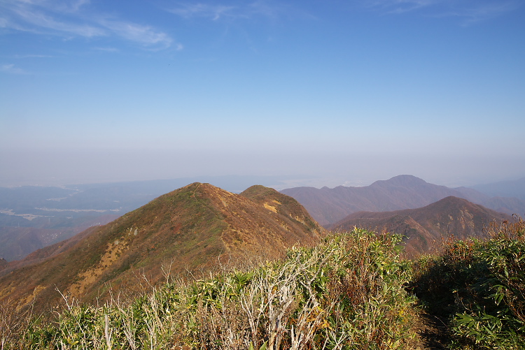 IMGP7609.jpg - 粟ヶ岳山頂にて
