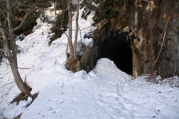 IMGP2041.jpg - トンネル