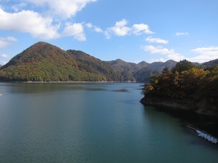 IMG_4285.jpg - 川俣ダム　チャリダーとすれ違う