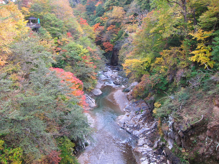 IMG_4292.jpg - 川俣温泉付近　雲行き怪しくなってきた