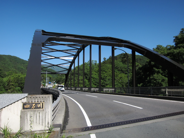 IMG_5866.jpg - 道の駅おのこから暮坂峠、野反湖へ向かう